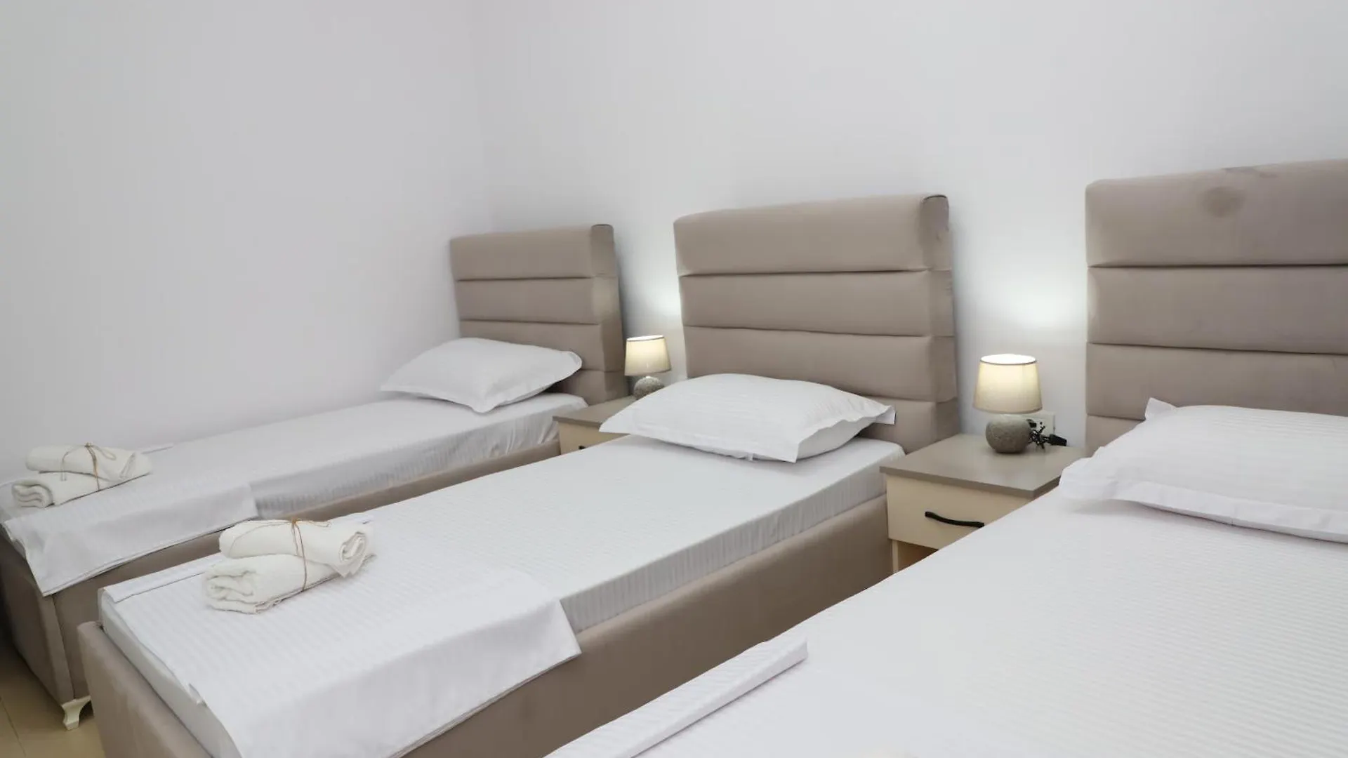 Πανσιόν Villa Mucolli Μπεράτ Αλβανία