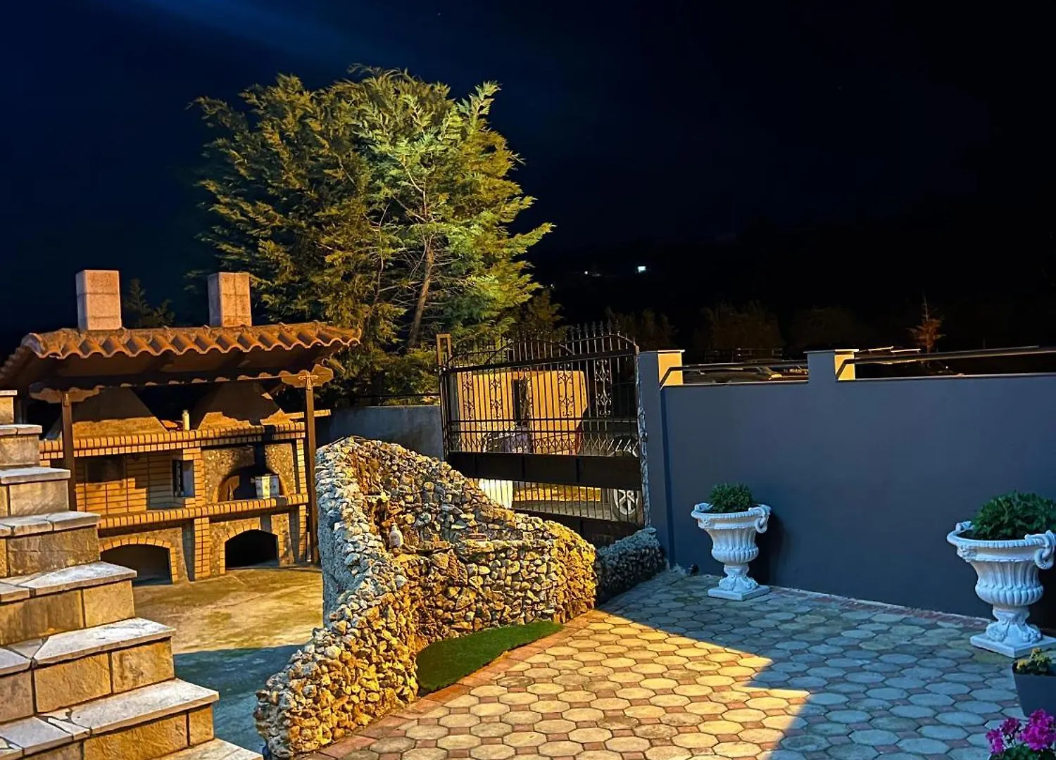 Villa Mucolli Berat