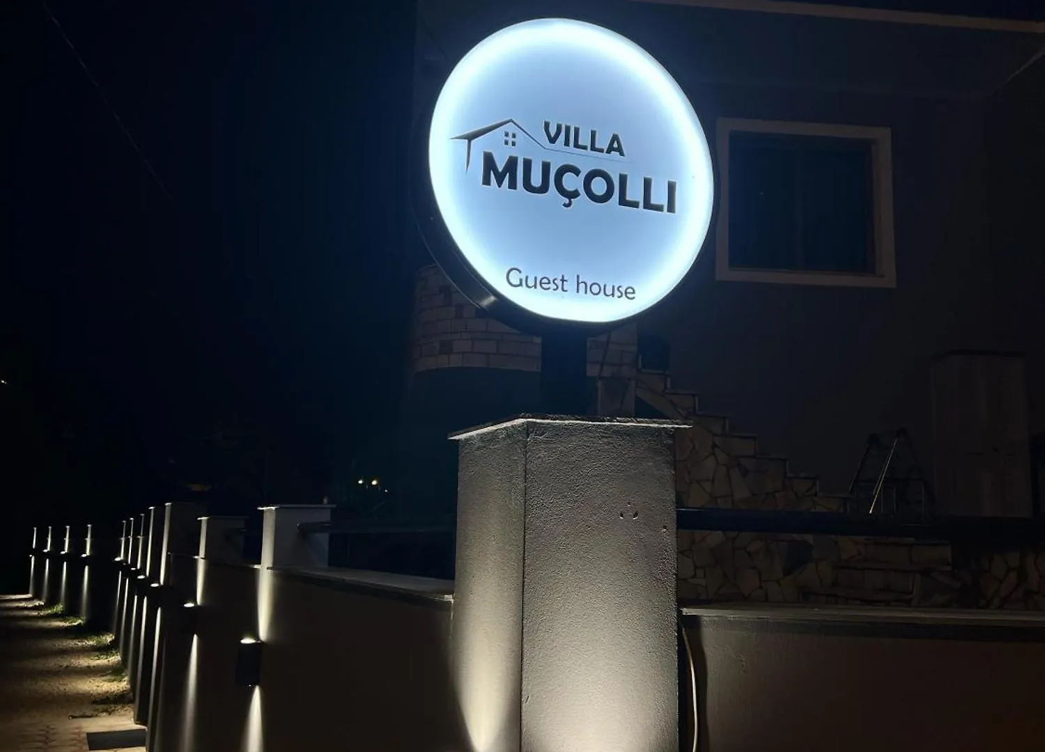Guest house Villa Mucolli Berat